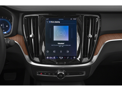 2023 Volvo S60 B5 Plus Black Edition