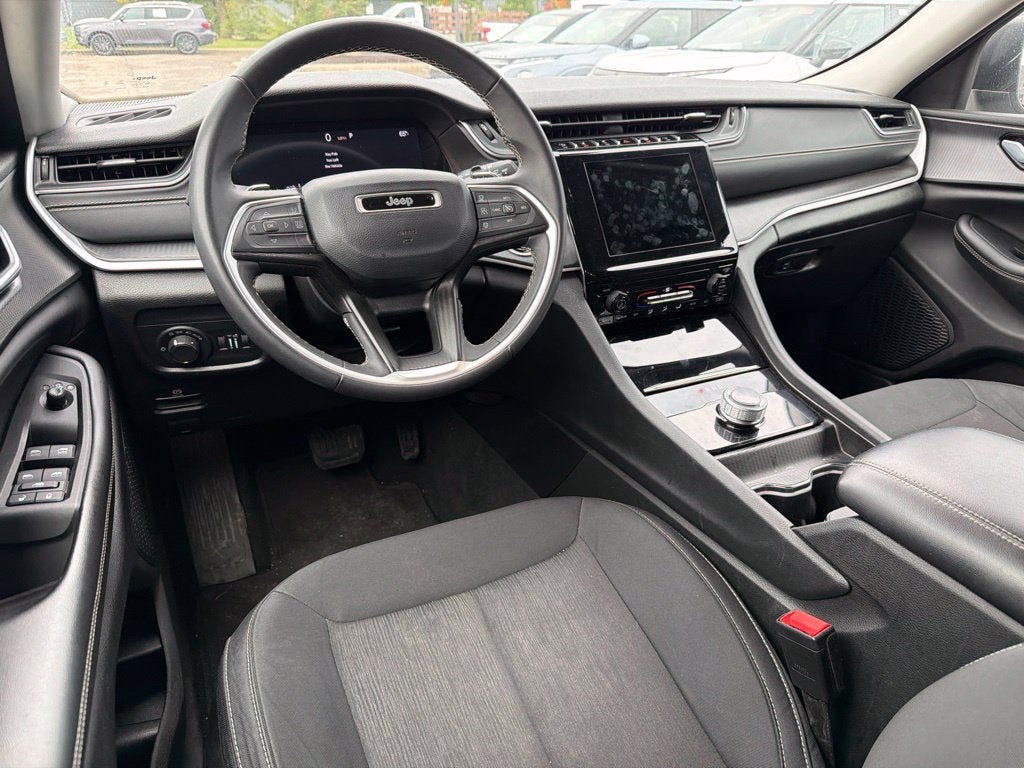 2024 Jeep Grand Cherokee Laredo