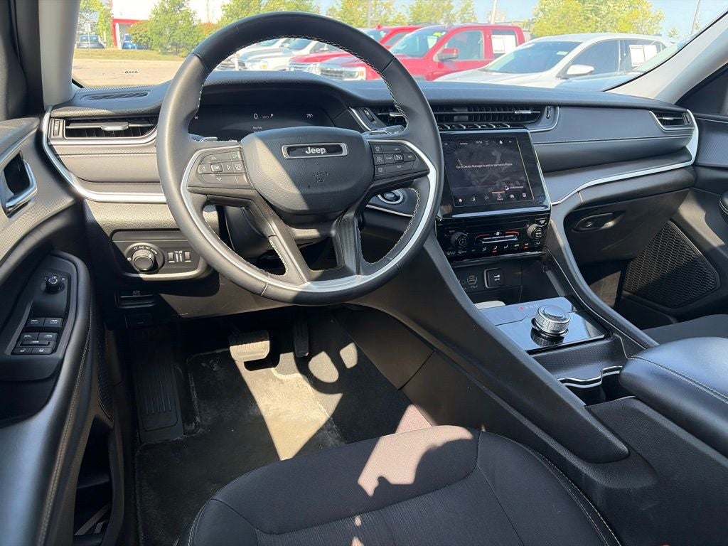 2024 Jeep Grand Cherokee Laredo X