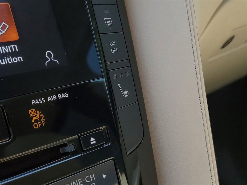 2022 INFINITI QX50 LUXE