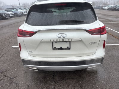 2021 INFINITI QX50 LUXE