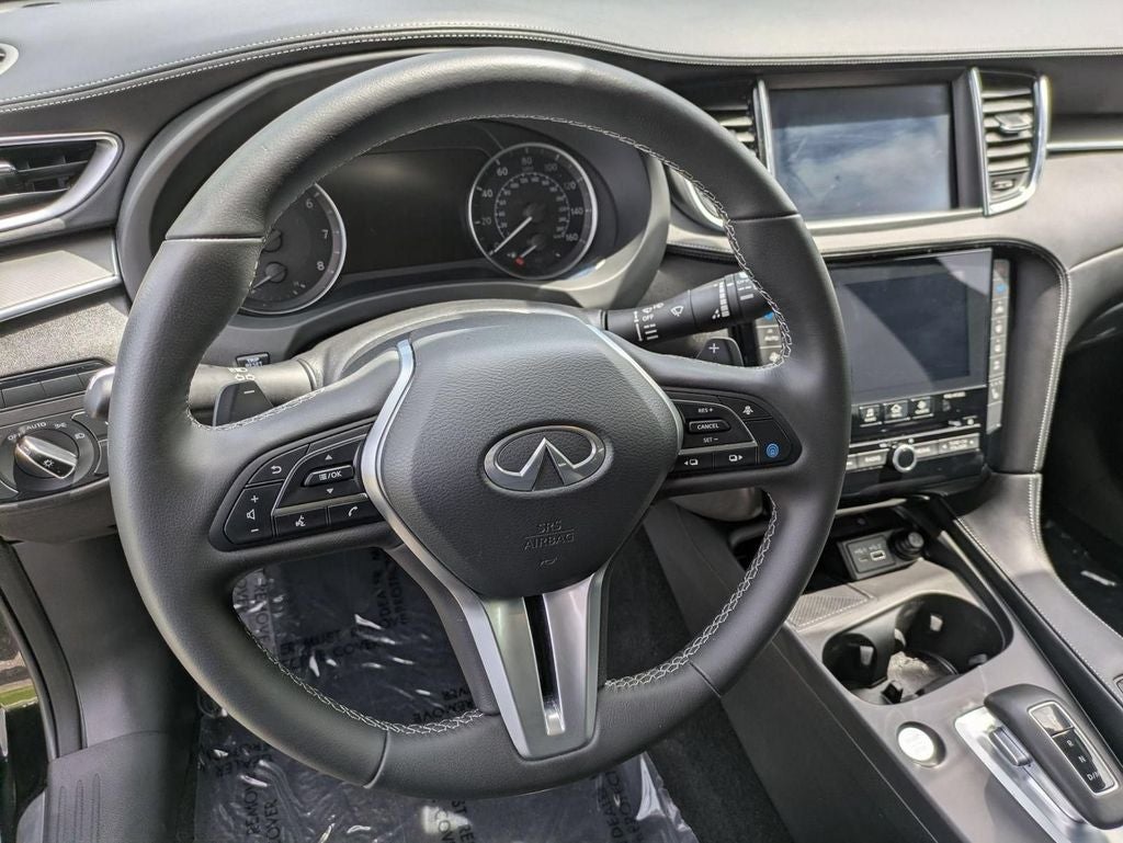 2024 INFINITI QX50 LUXE