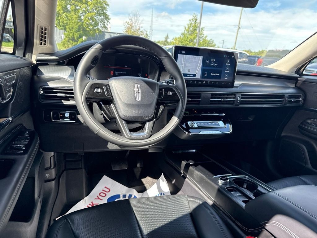 2023 Lincoln Corsair Standard