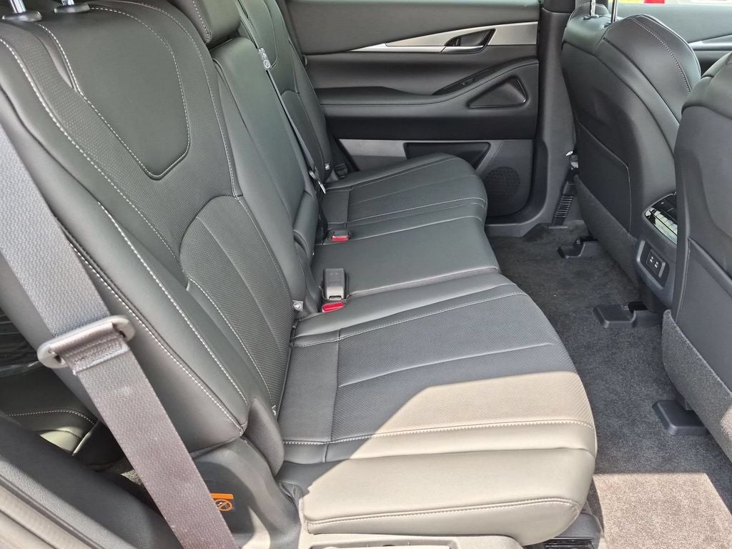 2027 INFINITI QX60 PURE