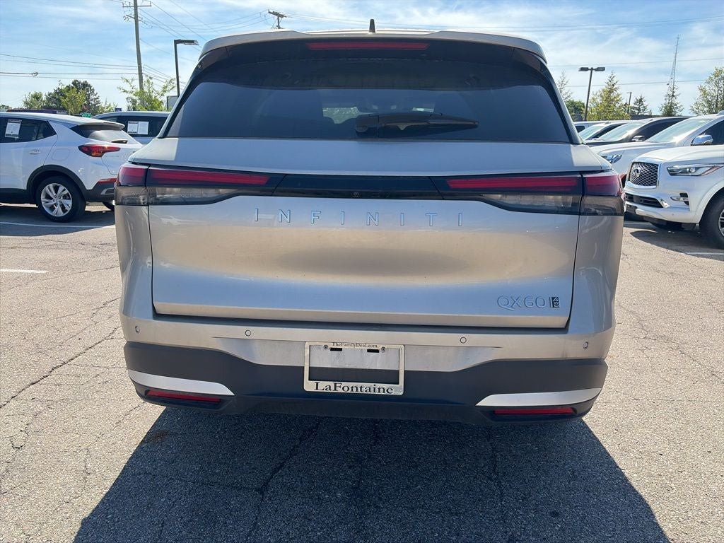 2026 INFINITI QX60 LUXE
