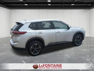 2025 Nissan Rogue SV