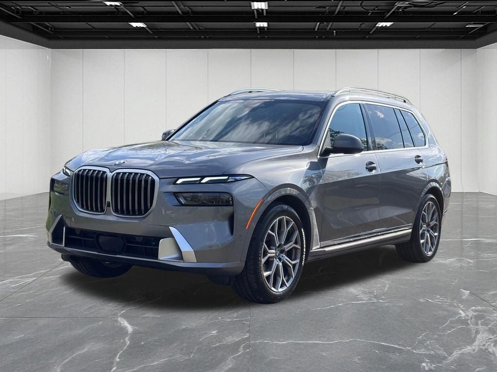 2026 BMW X7 xDrive40i's photo