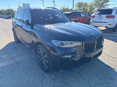 2022 BMW X7 M50i