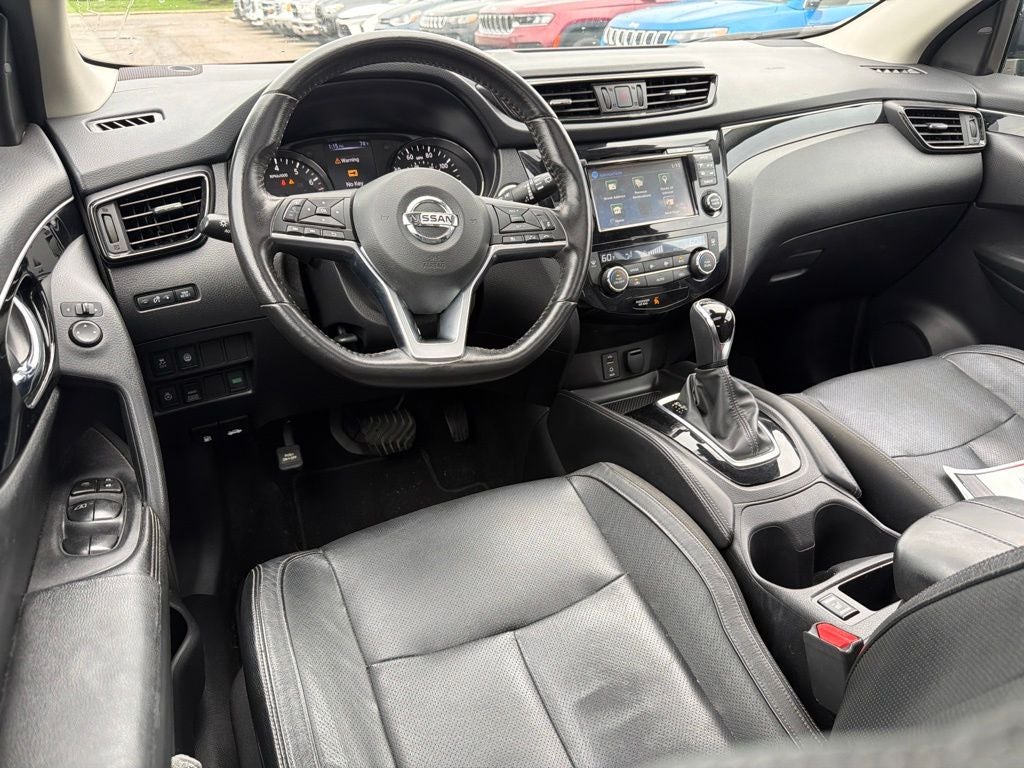 2017 Nissan Rogue Sport SL