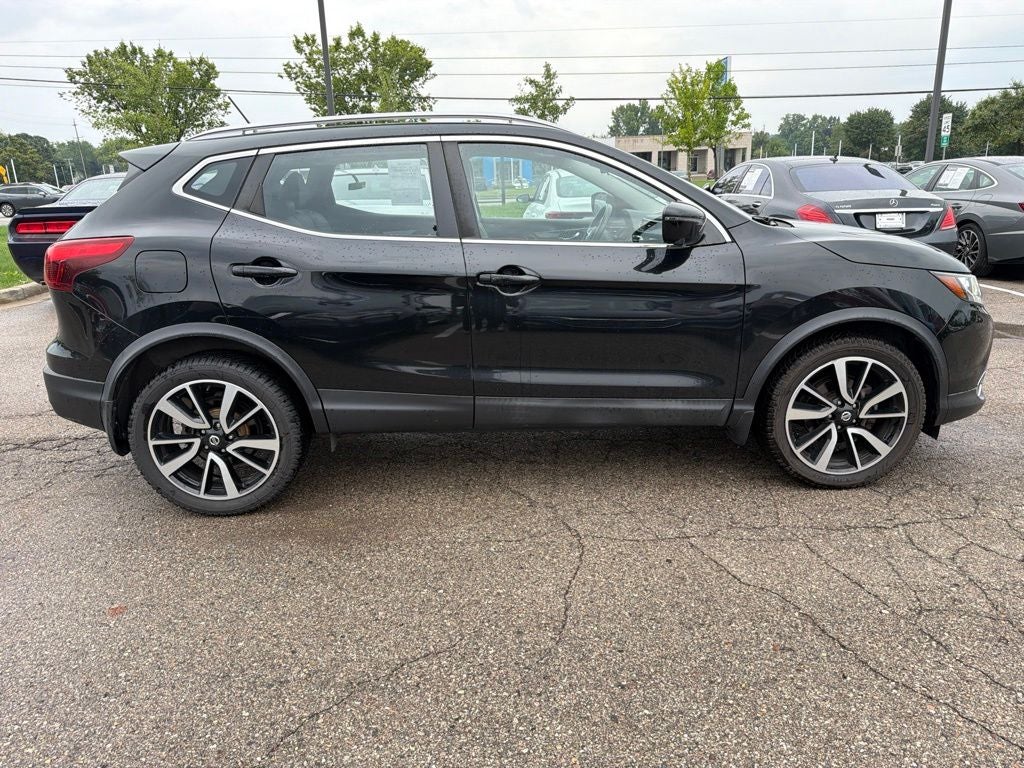 2017 Nissan Rogue Sport SL