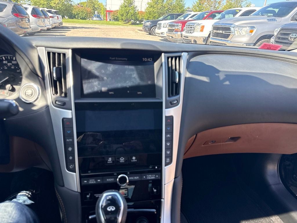 2023 INFINITI Q50 LUXE