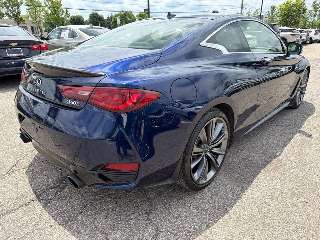2022 INFINITI Q60 Red Sport 400