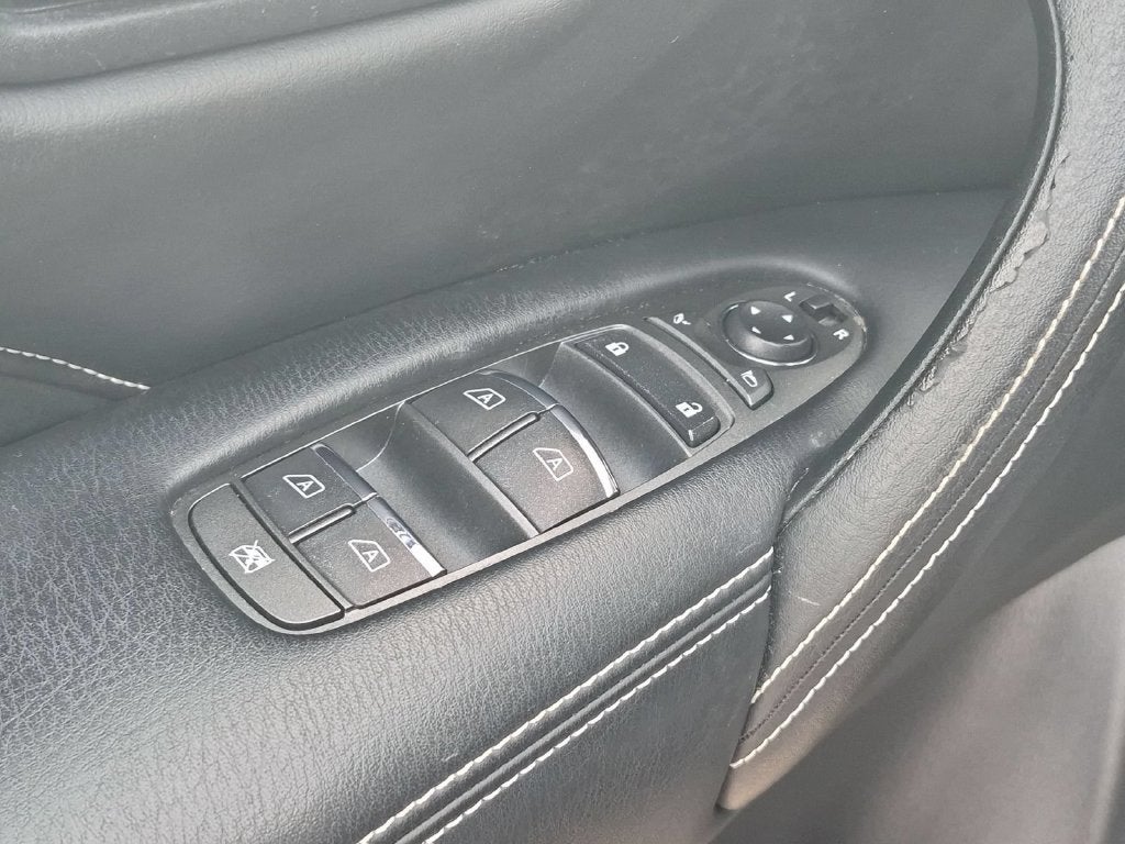 2022 INFINITI QX80 Premium Select