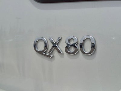 2024 INFINITI QX80 LUXE