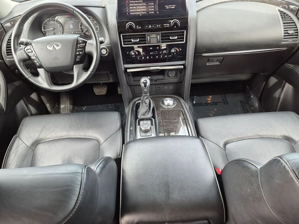 2024 INFINITI QX80 LUXE