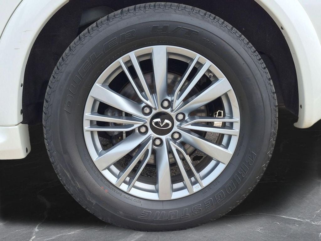 2024 INFINITI QX80 LUXE