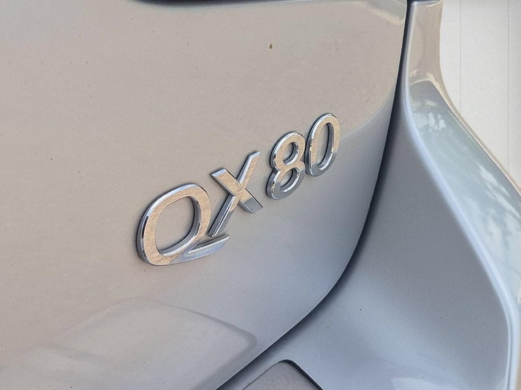 2018 INFINITI QX80 Base
