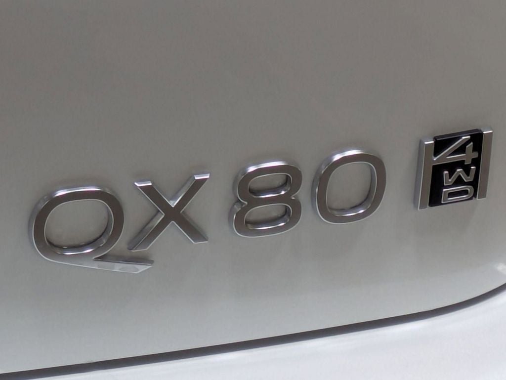 2026 INFINITI QX80 PURE