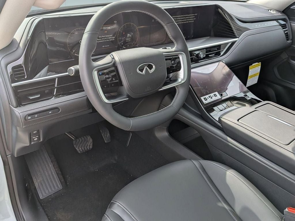 2026 INFINITI QX80 PURE
