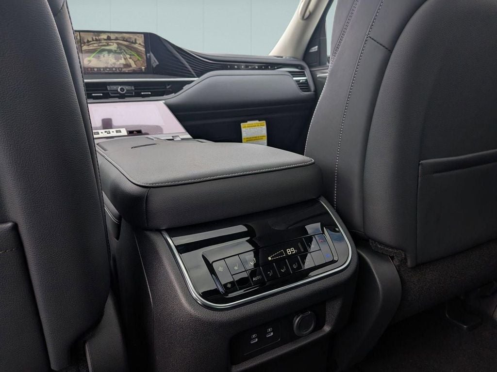 2026 INFINITI QX80 PURE