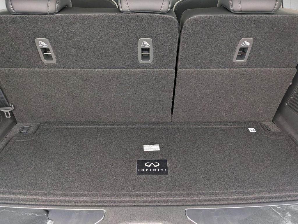 2026 INFINITI QX80 PURE