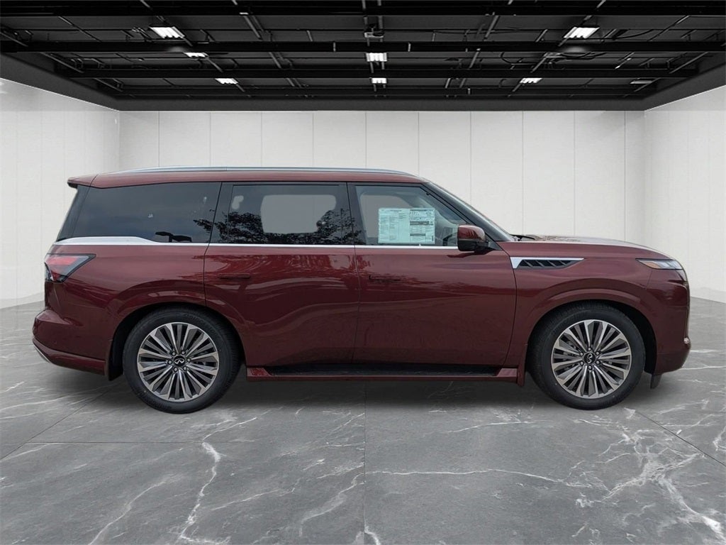2026 INFINITI QX80 LUXE