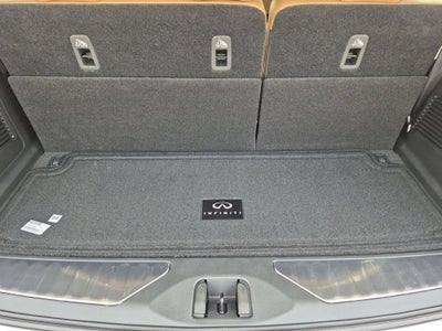 2027 INFINITI QX80 LUXE