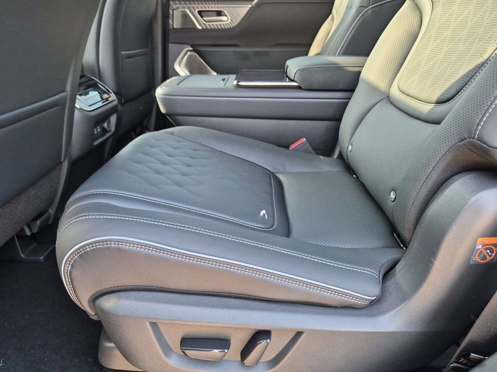 2027 INFINITI QX80 AUTOGRAPH