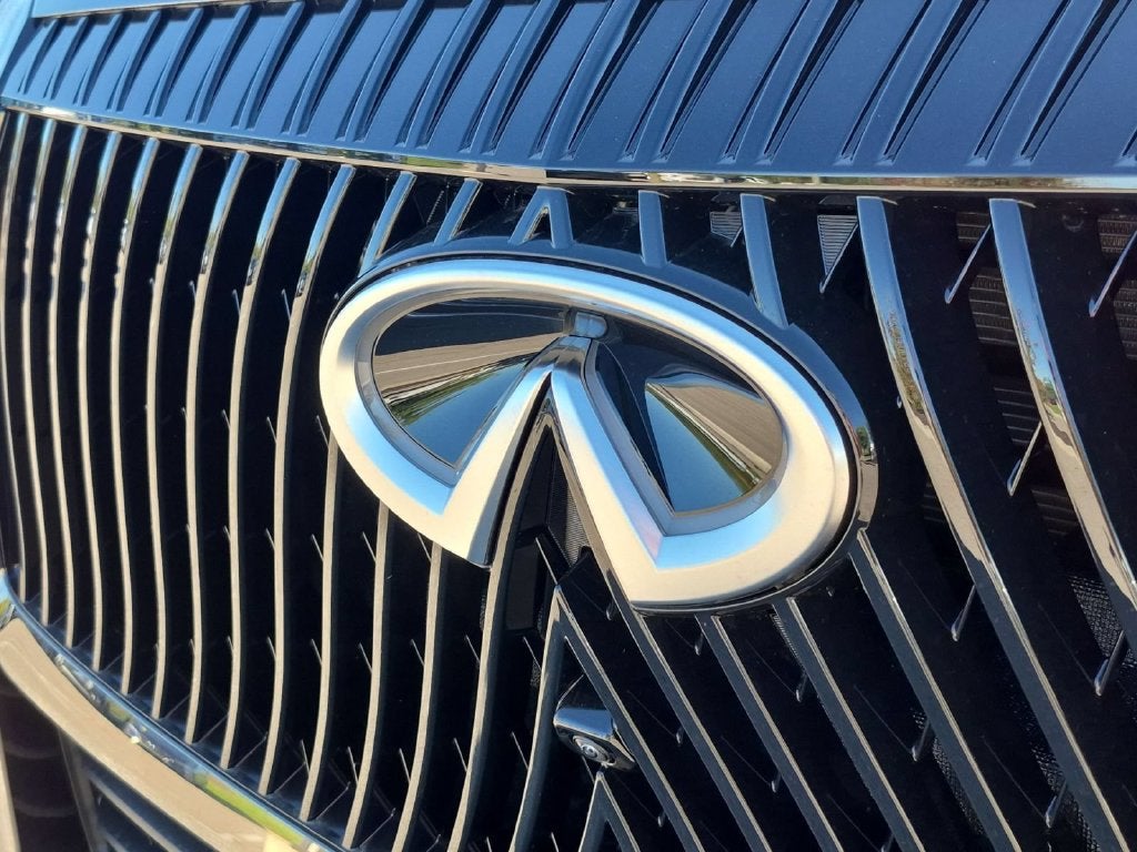 2027 INFINITI QX80 AUTOGRAPH