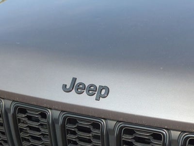 2022 Jeep Grand Cherokee Altitude