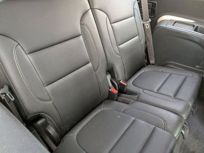 2022 GMC Acadia SLT