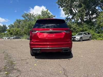 2024 Cadillac XT6 Premium Luxury