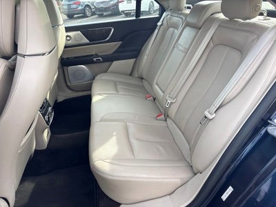 2017 Lincoln Continental Reserve