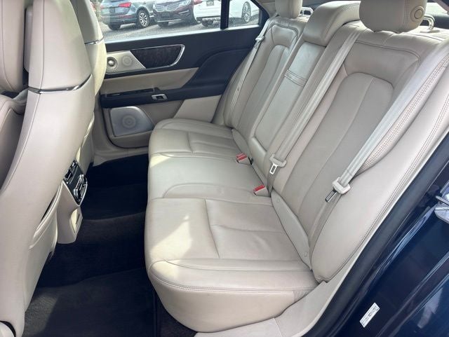 2017 Lincoln Continental Reserve