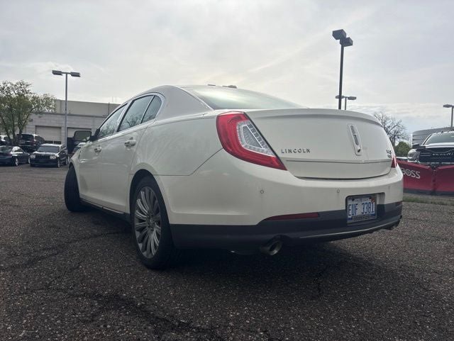 2013 Lincoln MKS Base
