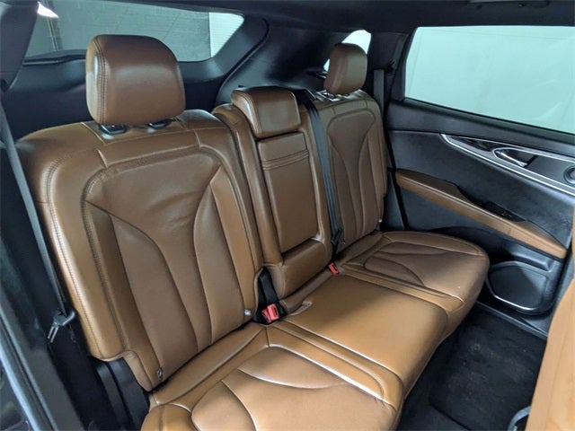 2021 Lincoln Nautilus Reserve