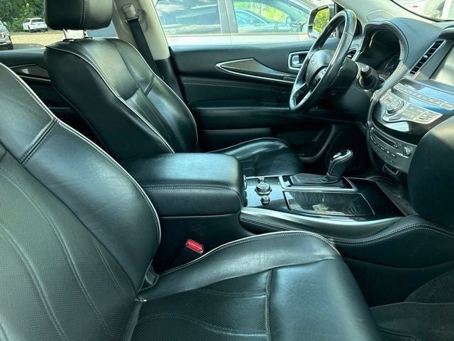 2016 INFINITI QX60 Base