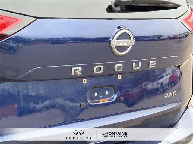 2025 Nissan Rogue SV