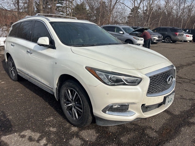 2019 INFINITI QX60 LUXE