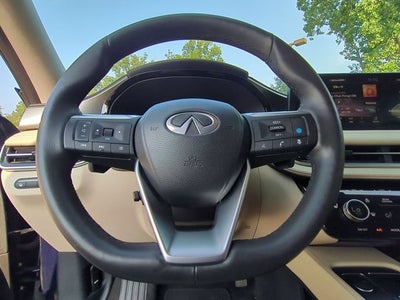 2023 INFINITI QX60 LUXE