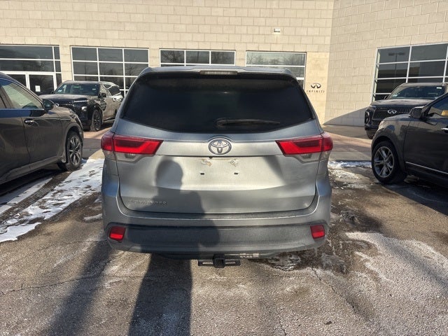 2019 Toyota Highlander LE