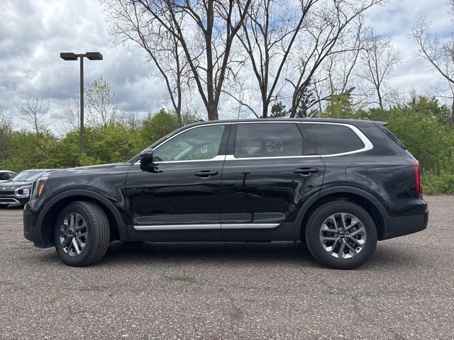 2023 Kia Telluride LX