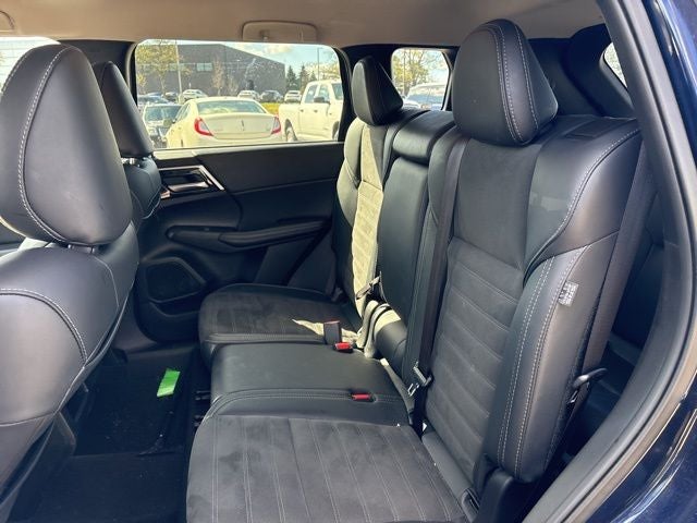 2024 Mitsubishi Outlander SE Black Edition