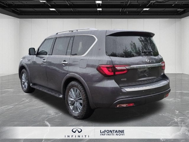 2024 INFINITI QX80 LUXE