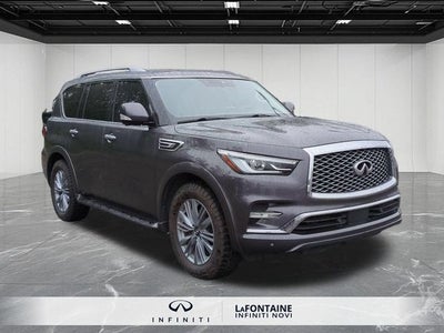 2024 INFINITI QX80 LUXE
