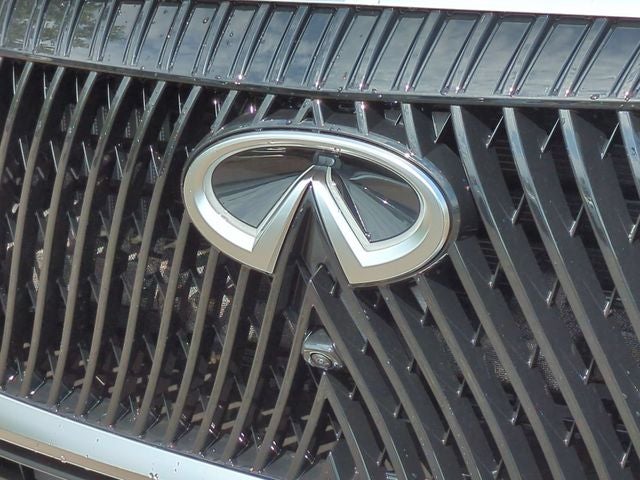 2027 INFINITI QX80 PURE