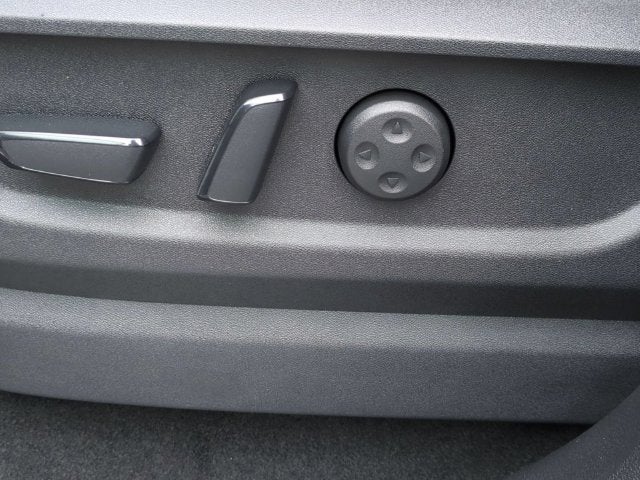 2027 INFINITI QX80 LUXE