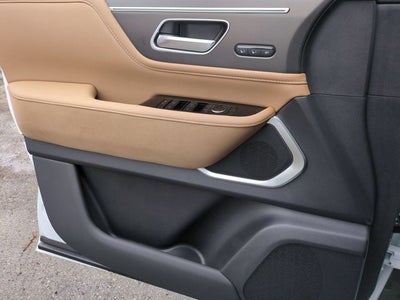 2027 INFINITI QX80 LUXE