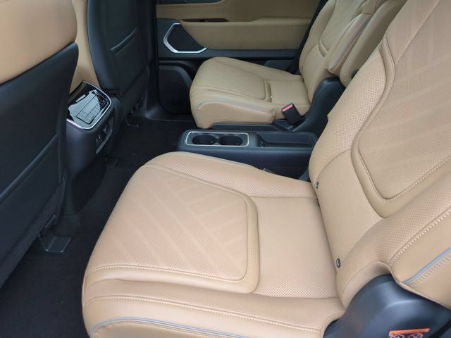 2027 INFINITI QX80 LUXE