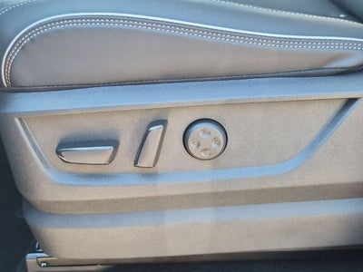 2027 INFINITI QX80 LUXE